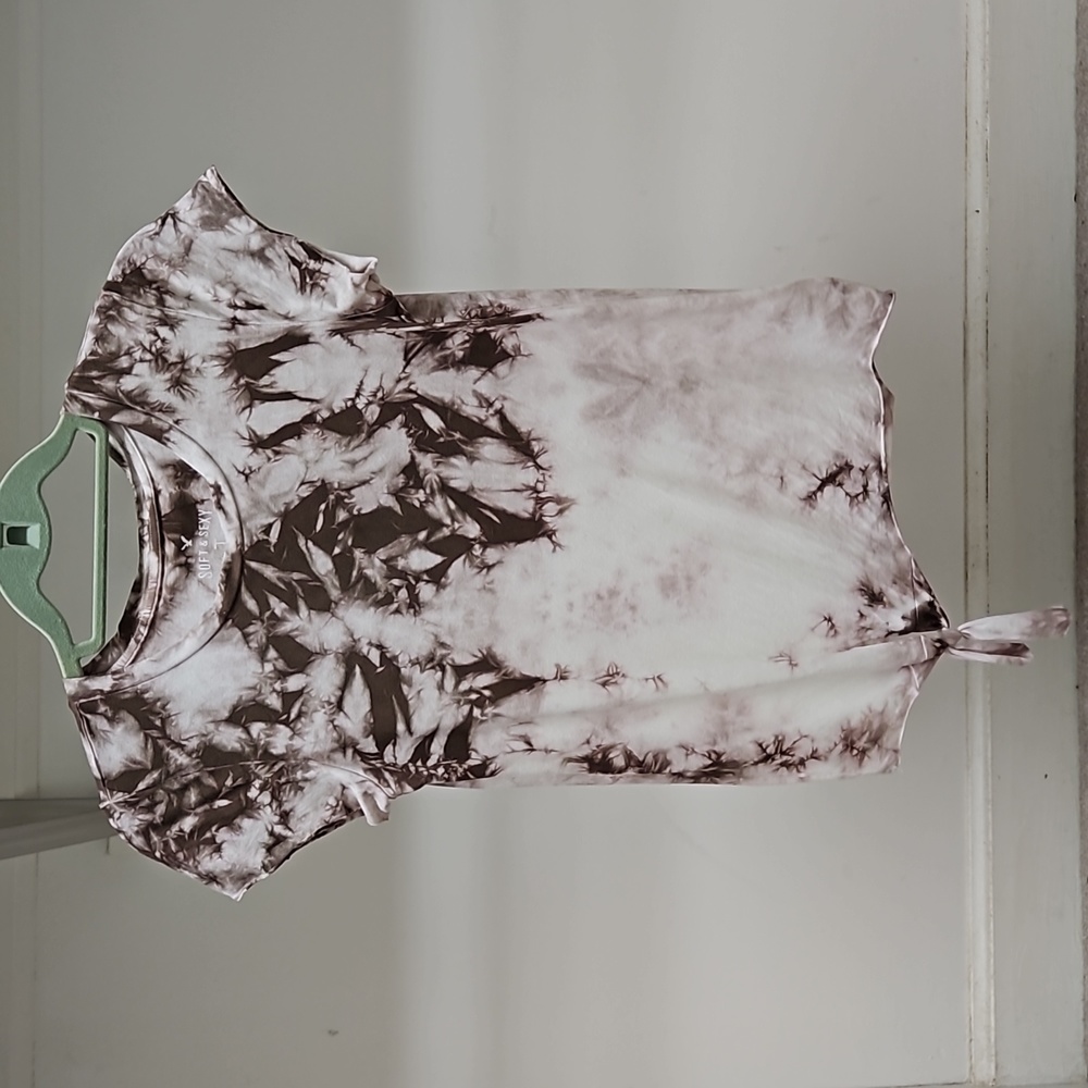 White and brown American Eagle shirt, size XS, $15